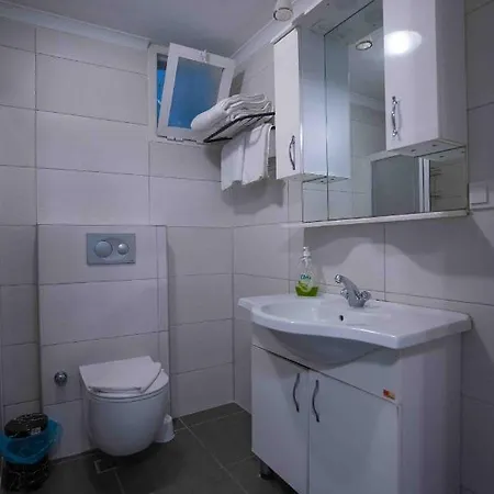 Stunning Seaside Retreat W Balcony 1 Min To Marmaris